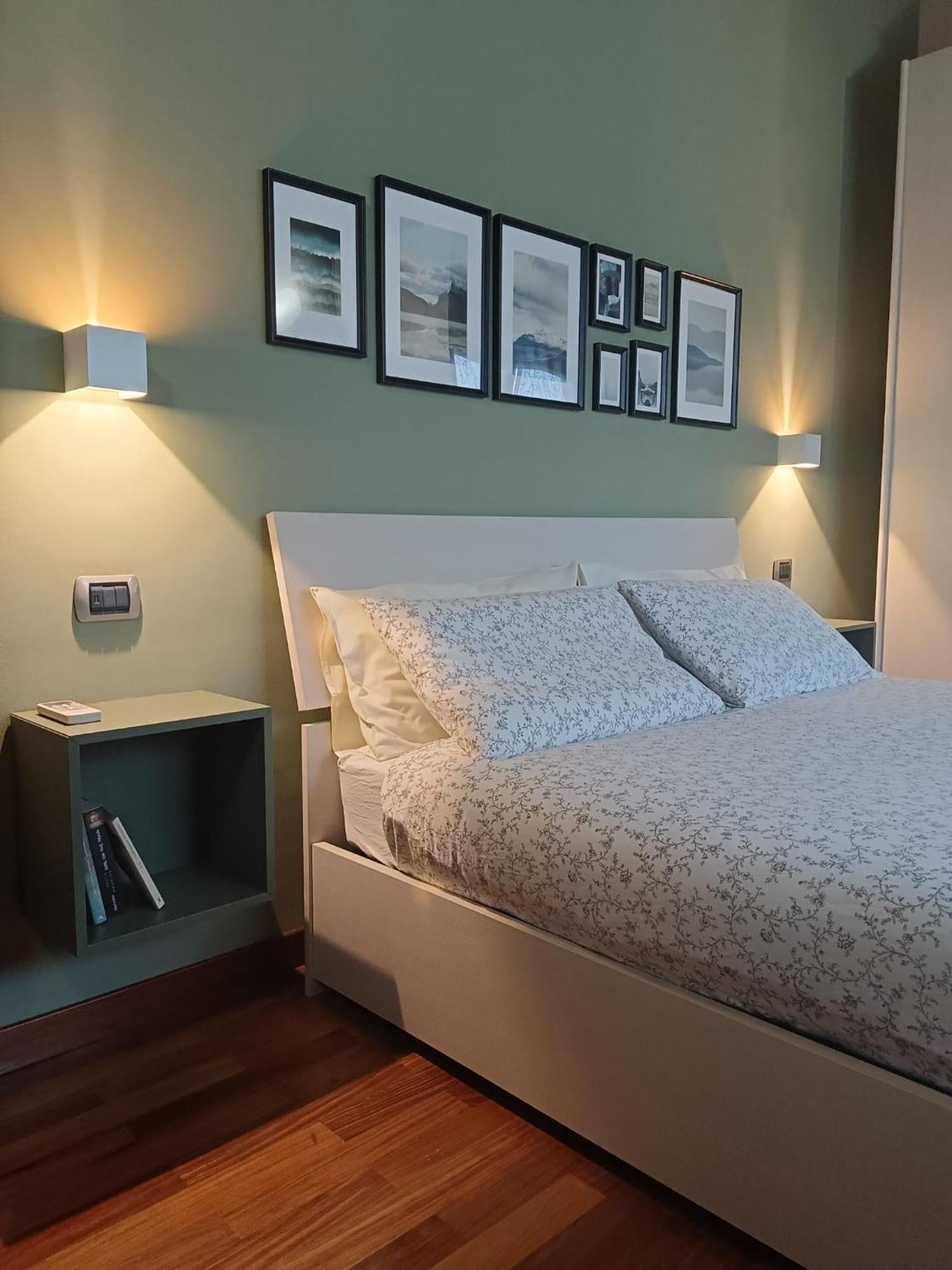 Apartment Misiadele Carnago Bagian luar foto